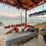 Camas en primera linea de playa en Holbox