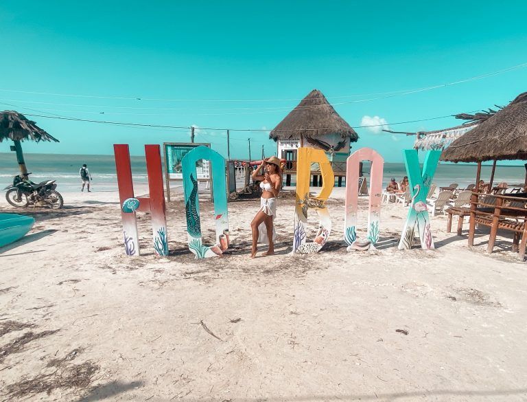 Letras de Holbox